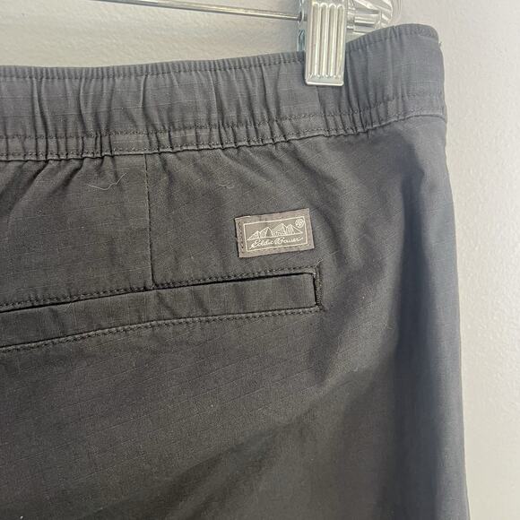 NWT Eddie Bauer Women's Ankle Cargo Pants Hiking Outdoor Sz 14 Gray - Picture 10 of 14